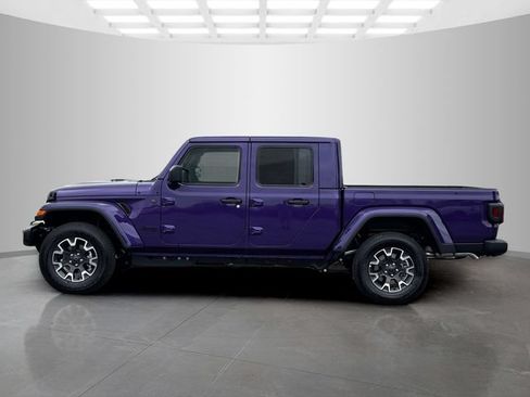 New 2026 Jeep Gladiator Sport AWD/4WD image 4