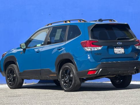 Used 2025 Subaru Forester Wilderness w/ Wilderness Package AWD/4WD image 5