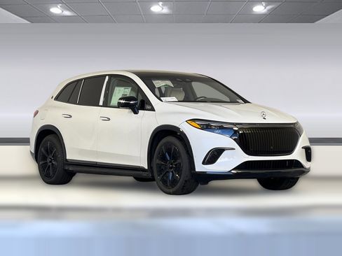 New 2026 Mercedes-Benz Maybach EQS 680 4MATIC image 6