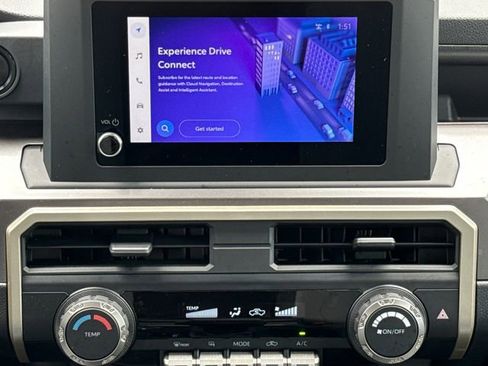 Used 2024 Toyota Tacoma SR5 AWD/4WD image 13