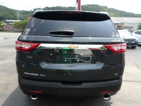 Used 2021 Chevrolet Traverse LT image 5