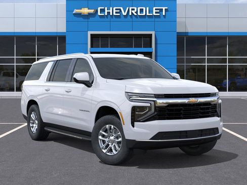 New 2026 Chevrolet Suburban LS image 38