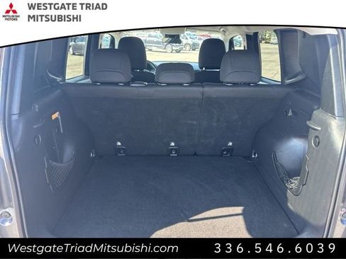 Used 2019 Jeep Renegade Latitude FWD image 20