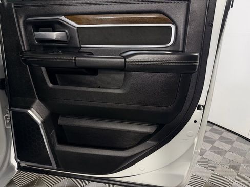 Used 2024 RAM 2500 Laramie w/ Safety Group image 29