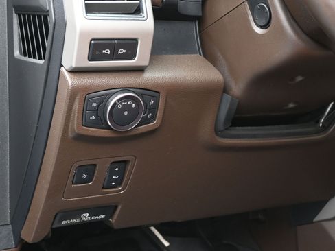 Used 2020 Ford F250 King Ranch w/ FX4 Off-Road Package image 22