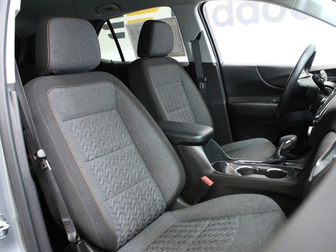Used 2024 Chevrolet Equinox LT w/ LPO, Floor Liner Package FWD image 31