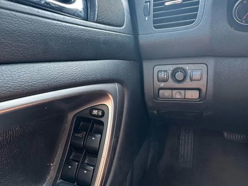 Used 2006 Subaru Outback 2.5i Limited image 25