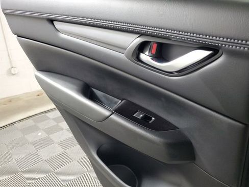 Certified 2025 MAZDA CX-5 AWD 2.5 S w/ Select Package image 17