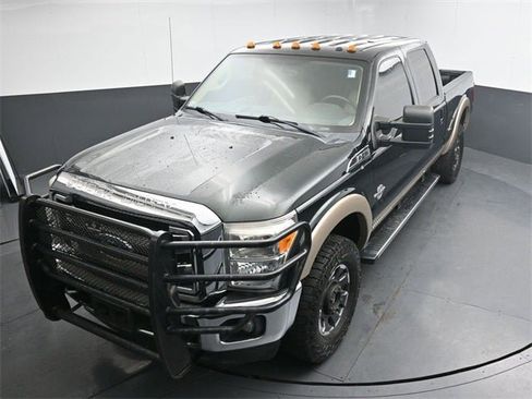 Used 2012 Ford F250 Lariat w/ Chrome Pkg image 18