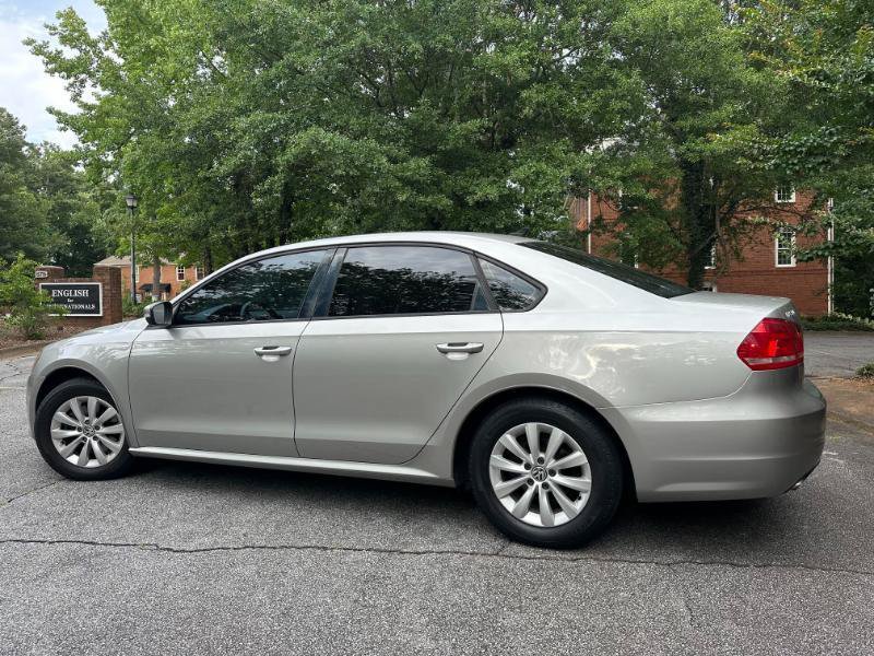 Used 2014 Volkswagen Passat 1.8T Wolfsburg Edition FWD image 9