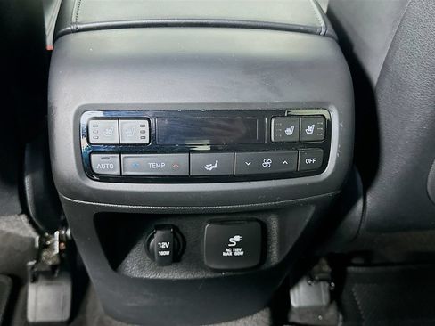 Used 2022 Hyundai Palisade Limited FWD image 26
