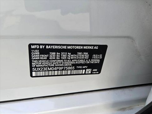 Certified 2023 BMW X7 xDrive40i w/ Premium Package image 25