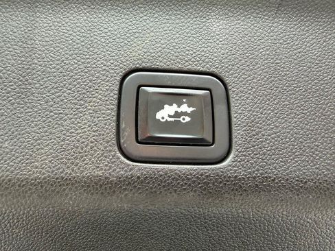 Used 2023 Chevrolet Tahoe LT RWD image 20