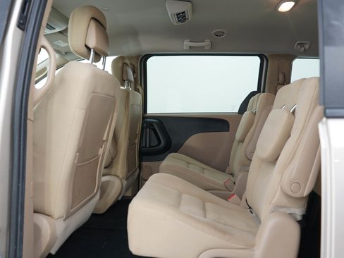Used 2015 Dodge Grand Caravan SXT FWD image 20
