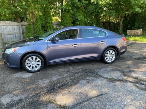 Used 2013 Buick LaCrosse Leather FWD image 2