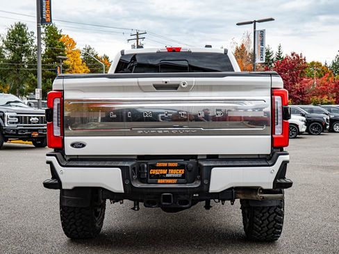Used 2024 Ford F350 Limited w/ FX4 Off-Road Package image 5