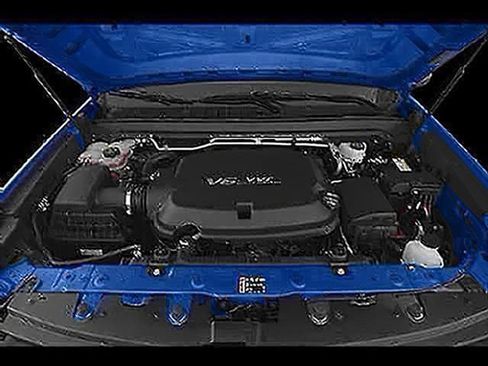 Used 2022 Chevrolet Colorado W/T w/ WT Convenience Package RWD image 42