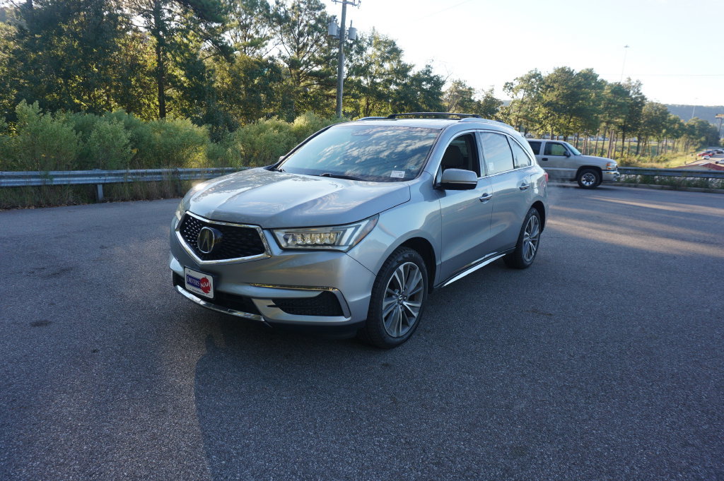 Used 2017 Acura MDX w/ Technology Package AWD/4WD image 25