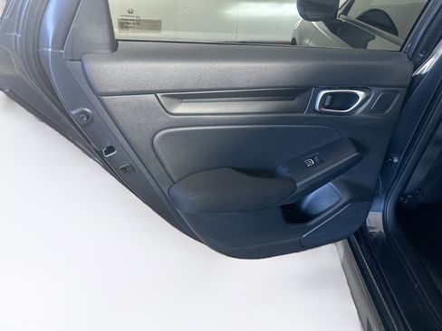 Used 2023 Honda Civic Sport image 25