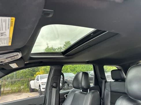 Used 2019 Jeep Grand Cherokee Altitude AWD/4WD image 6