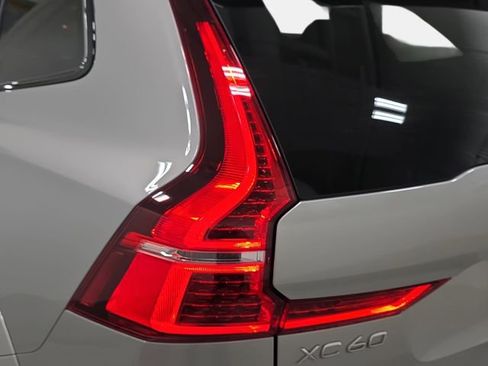 Used 2023 Volvo XC60 T8 Polestar AWD/4WD image 32