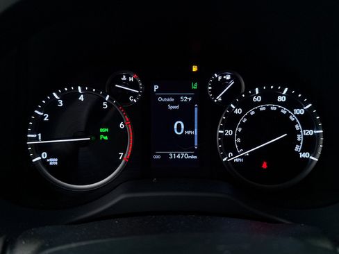 Used 2023 Lexus GX 460 Premium image 23