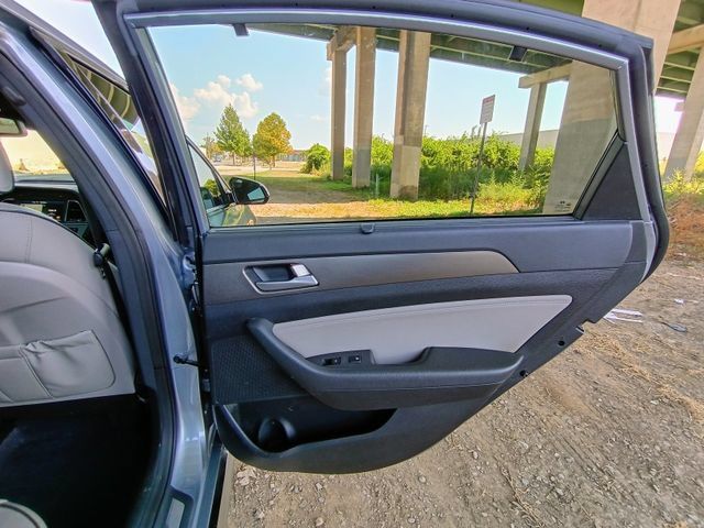 Used 2015 Hyundai Sonata Limited 2.0T FWD image 50