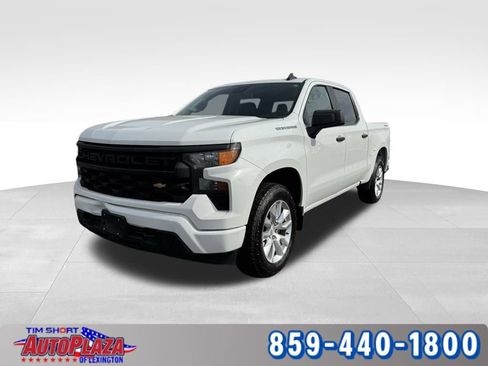 Used 2022 Chevrolet Silverado 1500 Custom image 1
