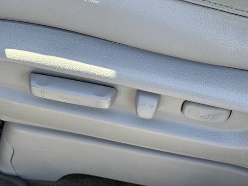 Used 2016 Honda Odyssey EX-L image 10