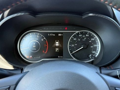 New 2025 Nissan Versa SR w/ Trunk Package image 26