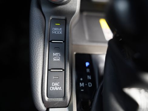 Used 2024 Toyota Land Cruiser image 34