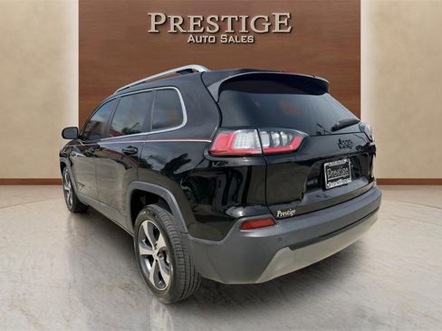 Used 2019 Jeep Cherokee Limited image 25