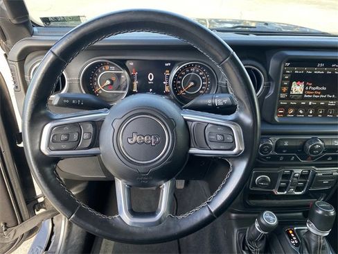 Used 2021 Jeep Gladiator Overland w/ Popular Equipment Package image 37