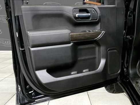 Used 2022 Chevrolet Silverado 1500 RST AWD/4WD image 12