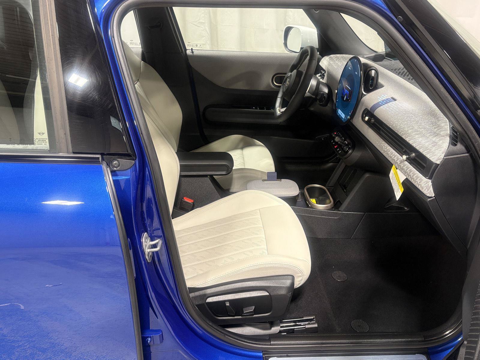 Used 2026 MINI Cooper S FWD image 8