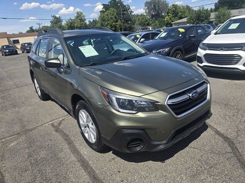 Used 2019 Subaru Outback 2.5i AWD/4WD image 4