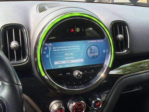 Used 2022 MINI Cooper Countryman S w/ Premium Package FWD image 24