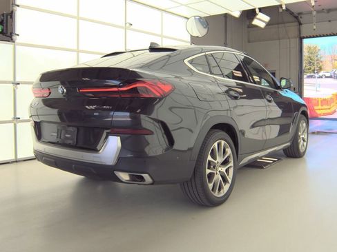 Used 2023 BMW X6 xDrive40i w/ Climate Comfort Package AWD/4WD image 2
