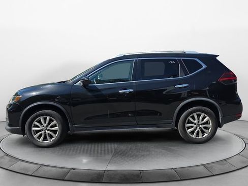 Used 2018 Nissan Rogue SV AWD/4WD image 2