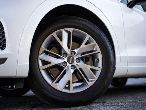 Used 2023 Genesis GV70 2.5T Select image 19