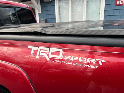 Used 2014 Toyota Tacoma 4x4 Access Cab w/ SR5 Package image 13