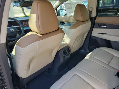 New 2026 Nissan Murano Platinum w/ Cargo Package AWD/4WD image 14