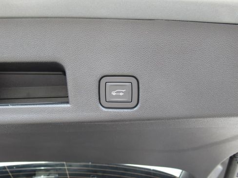 New 2026 Buick Enclave Preferred w/ Power Package image 33