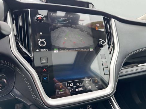 Used 2024 Subaru Outback Limited image 32