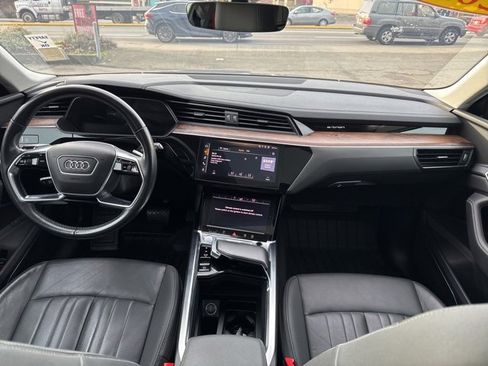 Used 2019 Audi e-tron Premium Plus image 12