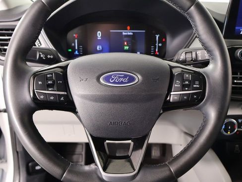 Used 2024 Ford Escape Active image 3