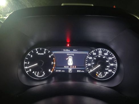 Used 2024 Nissan Sentra SV FWD image 3