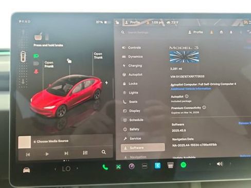 Used 2024 Tesla Model 3 Performance image 39