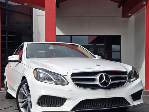 Used 2016 Mercedes-Benz E 350 Sedan image 12