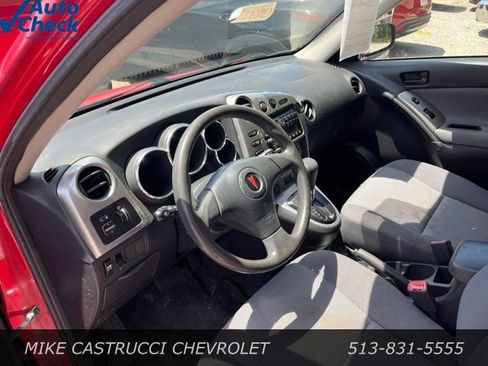 Used 2006 Pontiac Vibe w/ Preferred Package FWD image 4